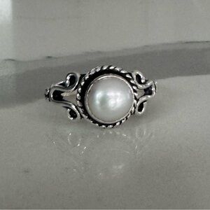 NWOT Sundance Santa Anna Winds Ring, Pearl, Sterling Silver